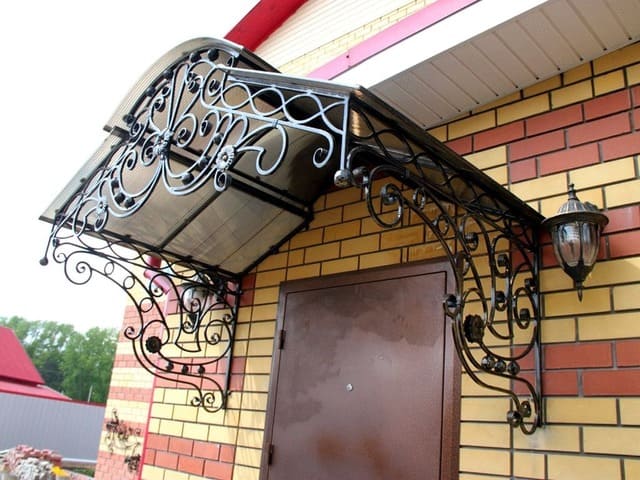 козырьки Черноголовка