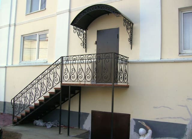 кованые и сварные перила Черноголовка