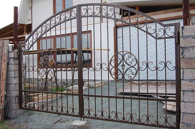 кованые и сварные ворота Черноголовка